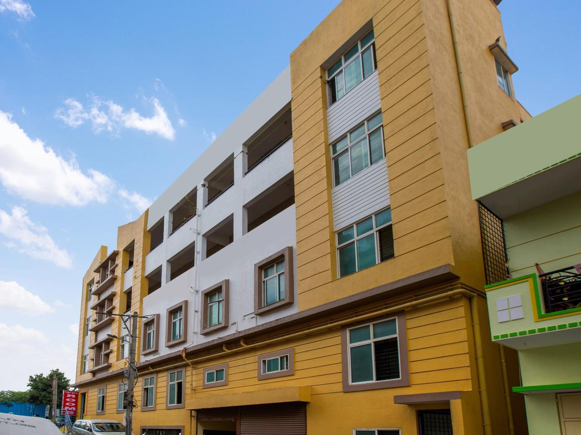 Hotel O Manjushree Boarding & Lodging Nearby Dr.Br Ambedkar Stadium Basveshwar Nagar Bangalore Exterior foto